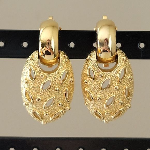 Butler Jewelry - Butler Fifth Avenue Collection Gold Tone Clip On Earrings